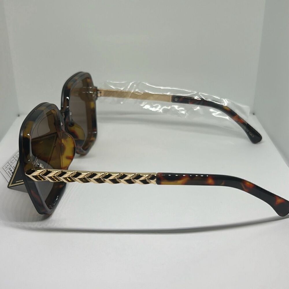 VG Tortoise Sunglasses - Picture 2 of 3